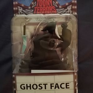 Neca Toony Terrors Ghostface.